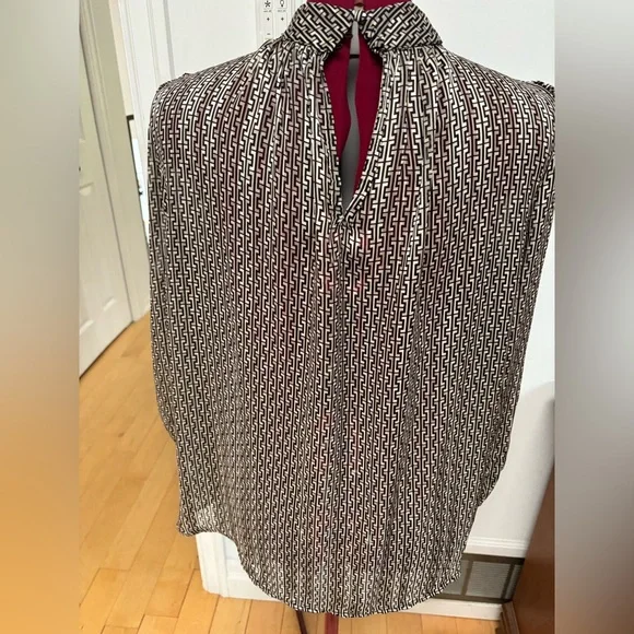 H&M silky high neck blouse L - Picture 2 of 5